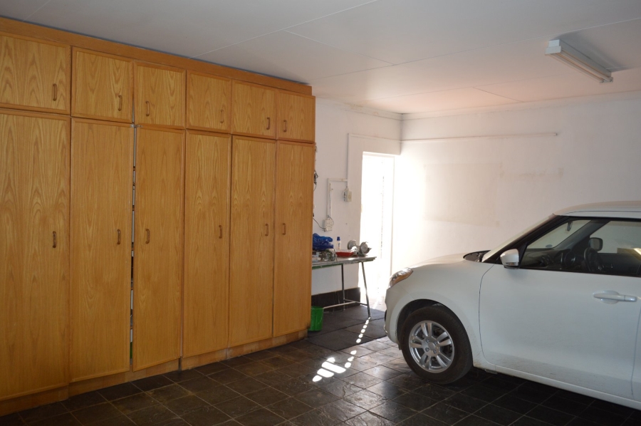 2 Bedroom Property for Sale in Oudorp North West